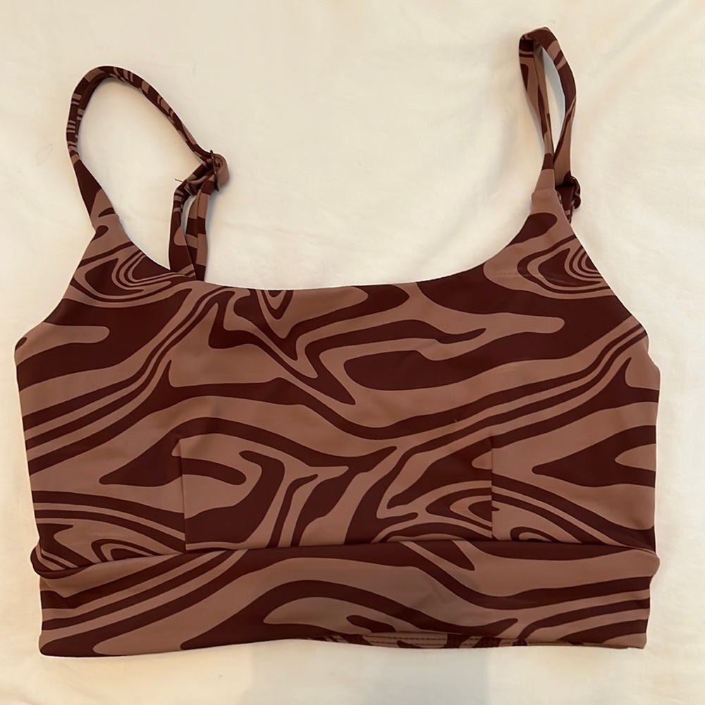Balance Athletica Vitality Flare Bra in Desert Size Small D+